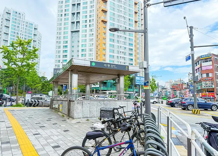 Apartment 3beds Near Ahyeon Hongdae Train St Yeouido *